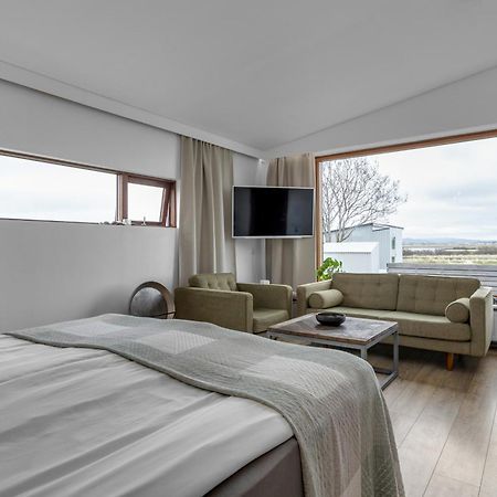 Eyvindarholt Guesthouse Alftanes Екстер'єр фото