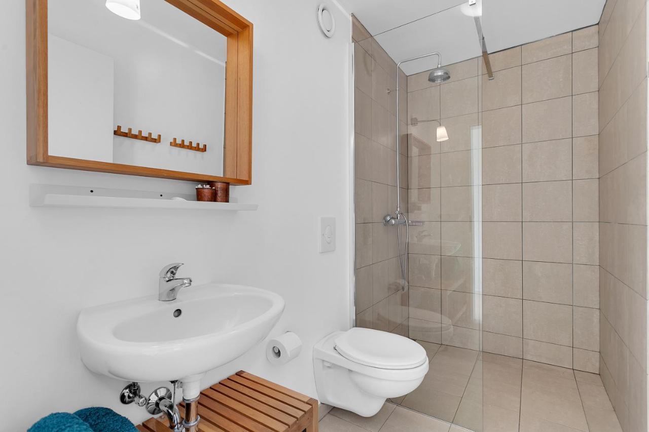 Eyvindarholt Guesthouse Alftanes Екстер'єр фото