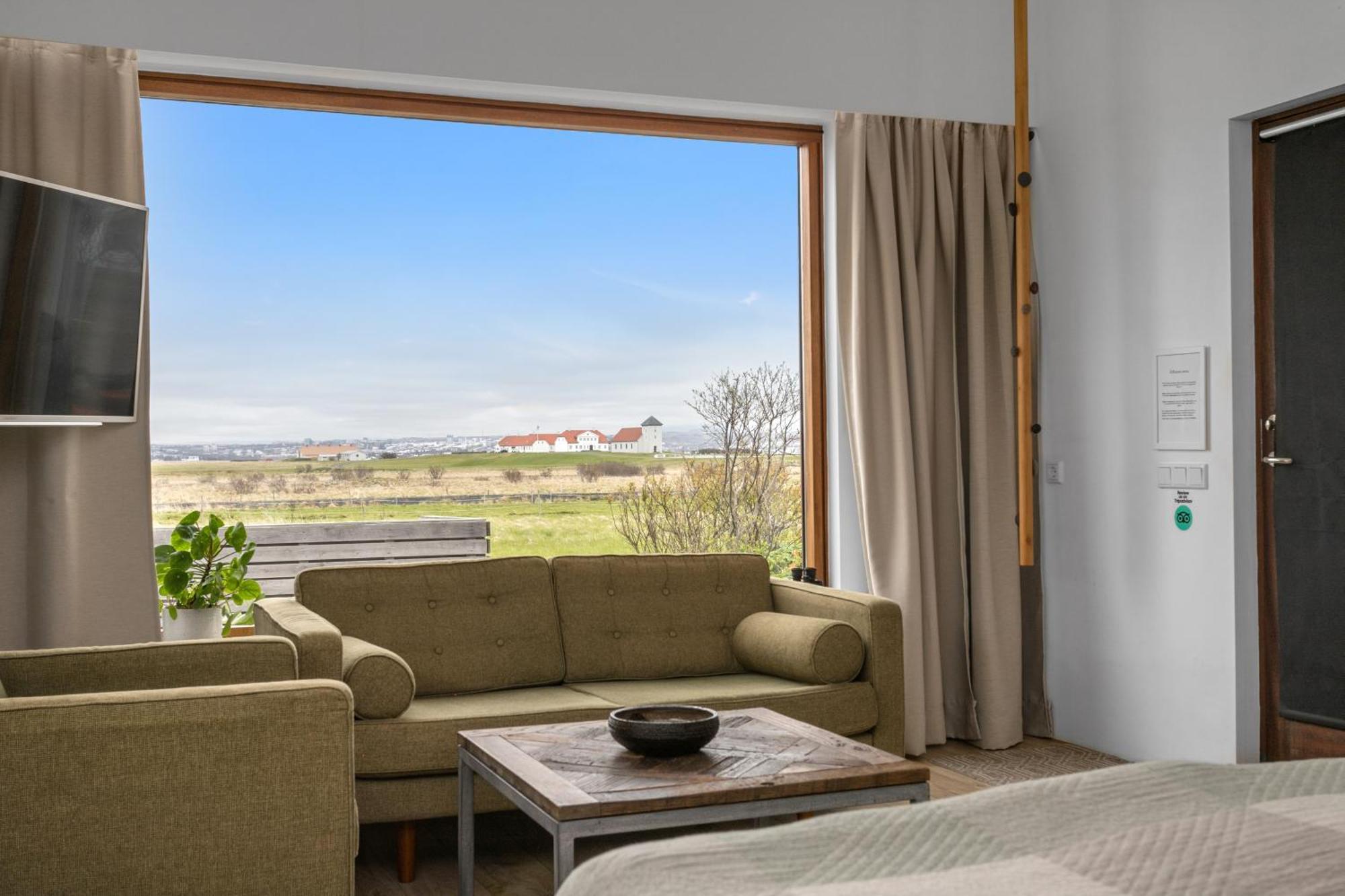 Eyvindarholt Guesthouse Alftanes Екстер'єр фото