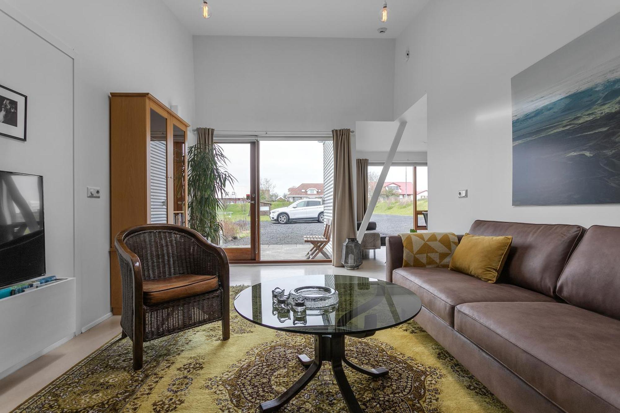 Eyvindarholt Guesthouse Alftanes Екстер'єр фото