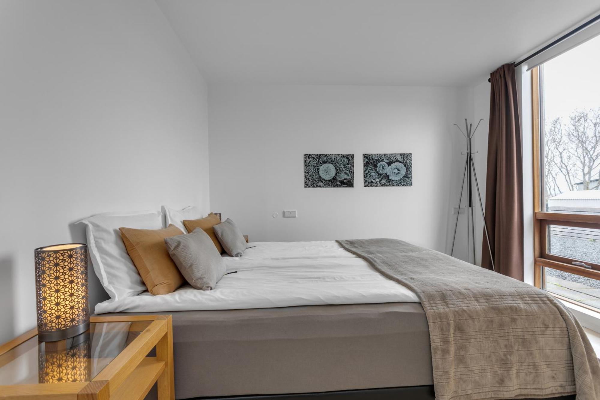 Eyvindarholt Guesthouse Alftanes Екстер'єр фото